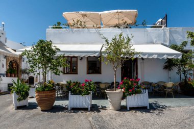 Yunanistan 'ın Rodos kentindeki Lindos kasabasının güzel ortaçağ mimarisi.