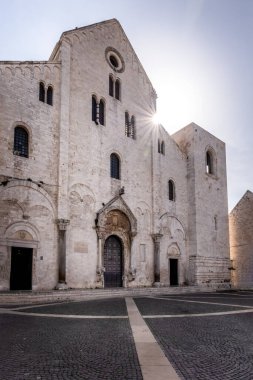 Saint Nicolas Bazilikası, Bari, Apulia veya Puglia, İtalya 'da San Nicola de Bari Bazilikası olarak da bilinir..