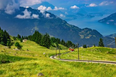 Schynige Platte Demiryolu İsviçre 'nin Bernese Highlands bölgesinde bulunan bir dağ demiryoludur.