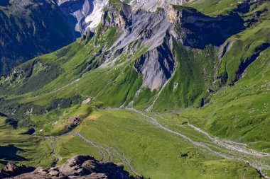 Schlithorn dağından Jungfrau İsviçre Alpleri ve buzulları