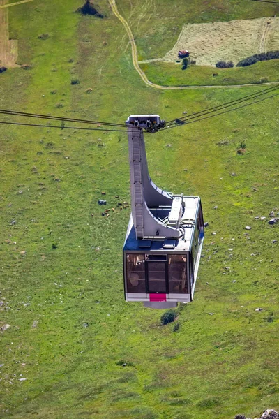 Utsikt Över Den Stora Gondolen Schweiziska Alperna Sommaren — Stockfoto