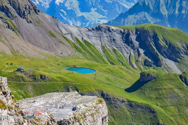 Гарне Озеро Високих Горах Швейцарських Альп — стокове фото