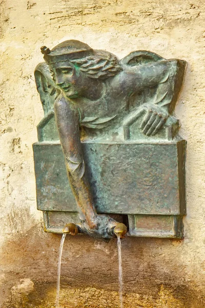 Stará Kašna Bronzovou Dámou Innsbrucku Rakousko — Stock fotografie