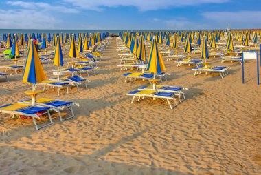 Lido di Jesolo İtalya 'da bir sahil kentidir.