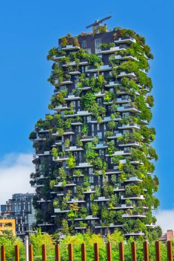 Bosco Verticale (Dikey Orman), İtalya 'nın Milano kentinde bulunan iki yerleşim yeri.