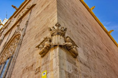 Lonja de la Seda Valencia, İspanya 'da Valencia' da geç dönem Gotik tarzı bir sivil binadır.