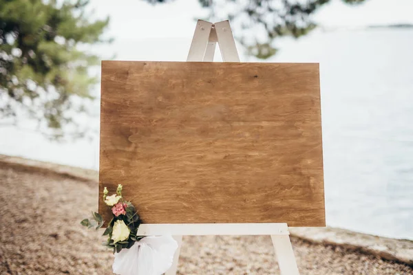 Wooden Easel Board Wedding Day Royalty Free Stock Photos