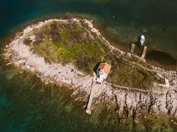 クロアチアのジャドランヴォの灯台の空中眺望 ストック画像