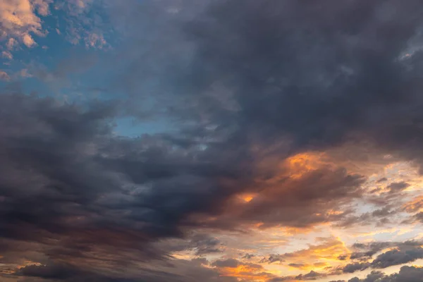 Cloudscape Amanecer Vista Del Cielo Por Mañana Con Nubes Dramáticas — Foto de Stock