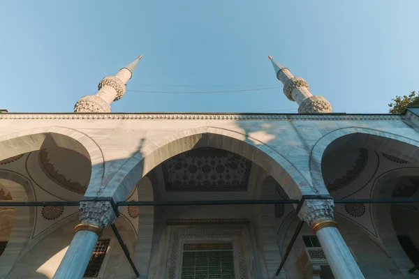 Мечеть Ускудар Ени Валиде Валиде Седид Стамбуле Османские Мечети Стамбул — стоковое фото