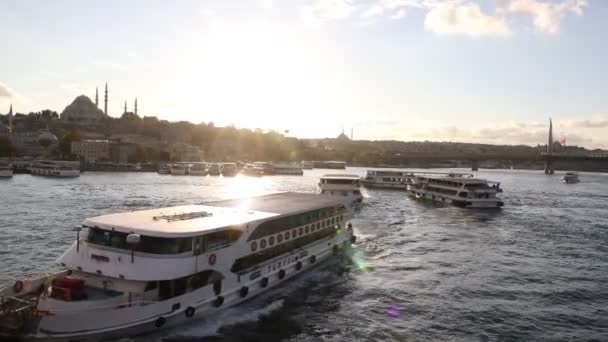 이스탄불 은해가질 황금뿔즉 여객선들 이스탄불 비디오입니다 이스탄불 2022 — 비디오