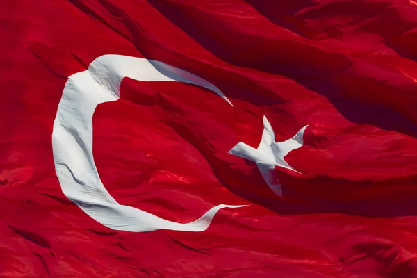 Mengibarkan Bendera Turki Dalam Tampilan Penuh 2023 Pemilihan Presiden Turki — Stok Foto