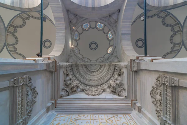 Декорации Мечети Нуруосмание Архитектура Мечети Барокко Стамбул Туркие 2022 — стоковое фото