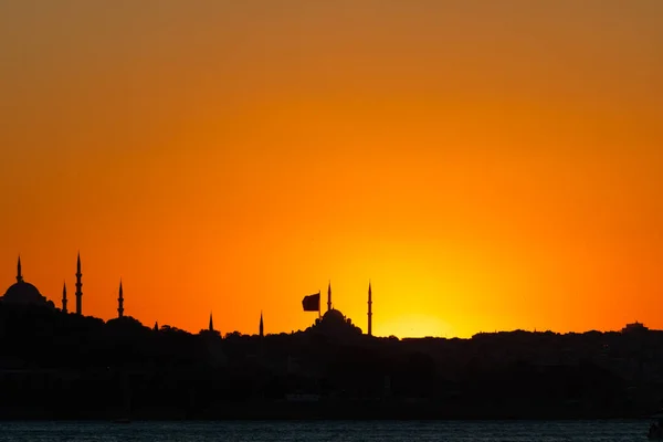 Silhouette Des Mosquées Ville Coucher Soleil Silhouette Istanbul Ramadan Laylat — Photo