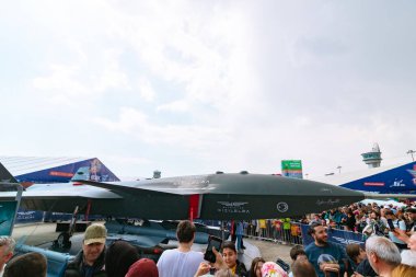 Bayraktar KIZILELMA UCAV ve uzay araçları. Teknofest 2023. İstanbul Türkiye - 5.1.2023