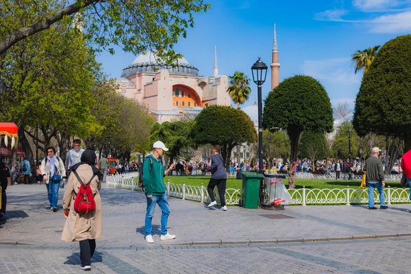 Hagia Sophia View People Sultanahmet Square Travel Destinations Istanbul Istanbul — Stock Photo, Image