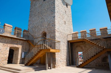 Maiden 's Tower' ın merdivenleri, nam-ı diğer Kiz Kulesi. İstanbul 'un arka plan fotoğrafını ziyaret et. İstanbul Türkiye - 7.11.2023