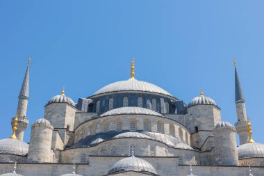 Cami arkaplan fotoğrafı. Sultan Ahmed 'in, Sultanahmet' in ya da Mavi Cami 'nin kubbeleri ve minareleri. İstanbul konsept fotoğrafına seyahat.
