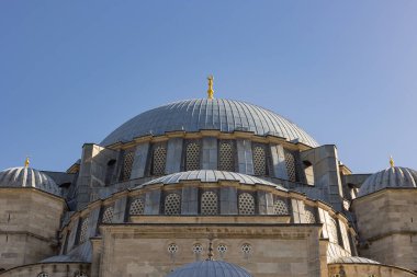 İslami mimari arka plan fotoğrafı. Süleyman Camii 'nin kubbeleri. Ramazan veya İslami arkaplan fotoğrafı.