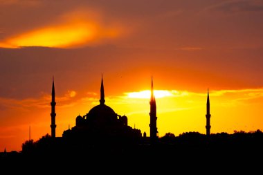 Mavi Cami ya da Sultanahmet Camii, gün batımında. Ramazan veya İslami konsept fotoğrafı.