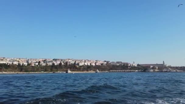 Utsikt Över Istanbul Salacak Distriktet Uskudar Från Färja Sommaren — Stockvideo