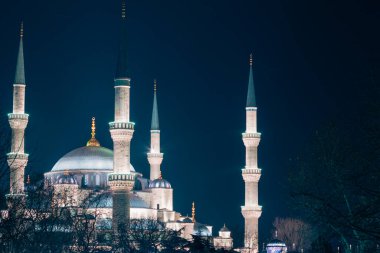 Ramazan veya İslami konsept fotoğraf. Sultanahmet Camii ya da Mavi Cami manzarası. Laylat al-Qadr veya kadir gecesi arkaplanı.