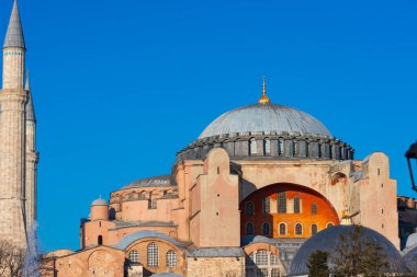 İslami ya da ramazan fotoğrafı. Ayasofya Camii manzaralı açık gökyüzü. İstanbul konsept fotoğrafını ziyaret et.