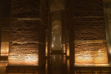 İstanbul, Yerebatan Sarnici olarak da bilinen Bazilika Sarnici. İstanbul Türkiye - 8.3.2022