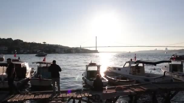 Estambul Puente Del Bósforo Vista Desde Distrito Cengelkoy Uskudar Estambul — Vídeo de stock