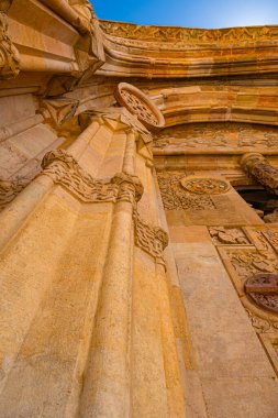 İslami mimari. Divrigi 'nin Büyük Camii. Sivas Türkiye 'de Divrigi Ulucamii.