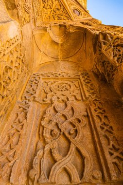 Sivas 'taki Divrigi Ulu Camii' nin taş oymacılığının ayrıntıları