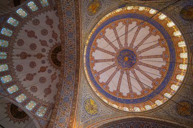 Sultan Ahmed ya da Mavi Cami iç mimarisi. Ramazan veya İslami konsept fotoğraf. İstanbul Türkiye - 5.27.2017