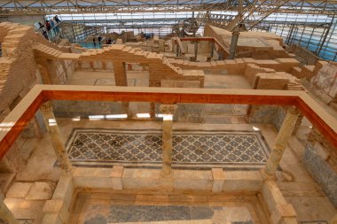 Yamac evler veya Efes 'teki Terrace Evleri. İzmir Türkiye - 2.1.2025