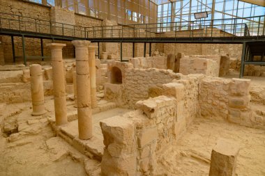 Zeugma antik şehrinin kalıntıları. Zeugma arkeolojik alanı. Gaziantep Türkiye - 6.25.2025