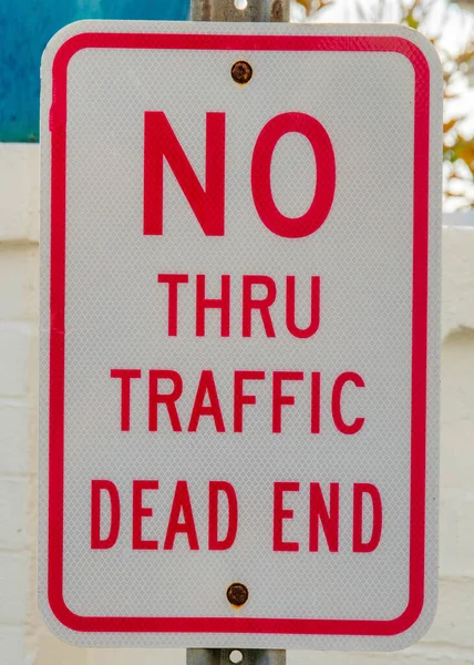 Vertical Thru Traffic Dead End Sign Jolla California Відбивні Знаки — стокове фото