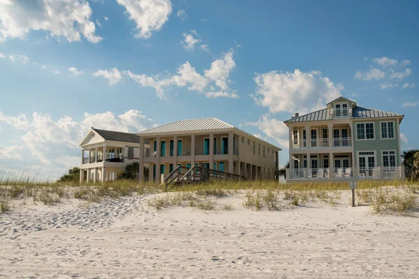 Destin Florida Three Beach Houses Facade Wooden Footbridge Sand Dunes — Stock Photo, Image