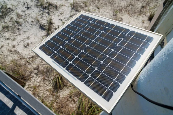 Detailní Pohled Solární Panel Destin Floridě Solární Panel Namontovaný Stěně — Stock fotografie