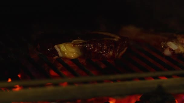 Processo Profissional Cozinhar Carne Grelha Imagens Fullhd Alta Qualidade — Vídeo de Stock