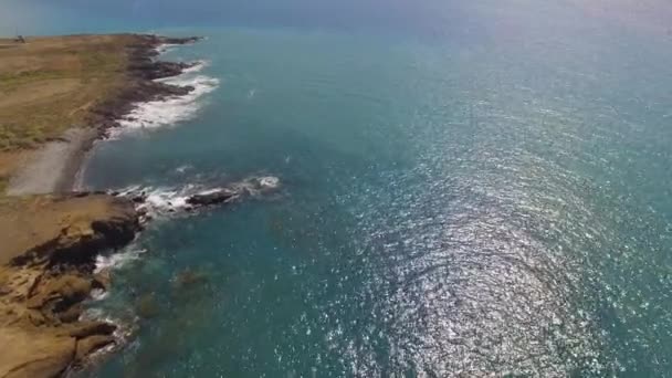 Vista Mozzafiato Aerea Rallentatore Dall Alto Dell Oceano Blu Onde — Video Stock