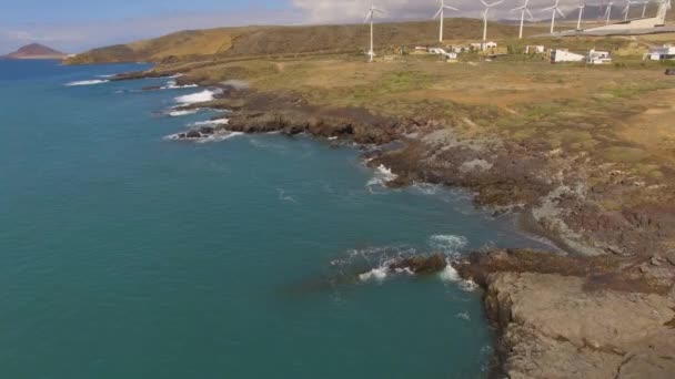 Letecký Pohled Větrné Turbíny Vyrábějící Čistou Udržitelnou Energii Čistou Energii — Stock video