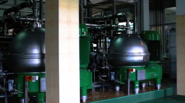 Maya üretim atölyesi. Maya, margarin, tereyağı, yayılma, gıda endüstrisi ambalaj teknolojisi. Maya üretimi. Tereyağı, yayılma, margarin, maya.