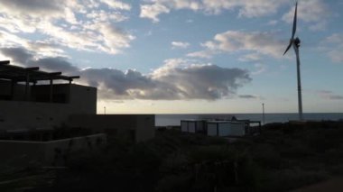 Bulutlar ve gökyüzü rüzgarı