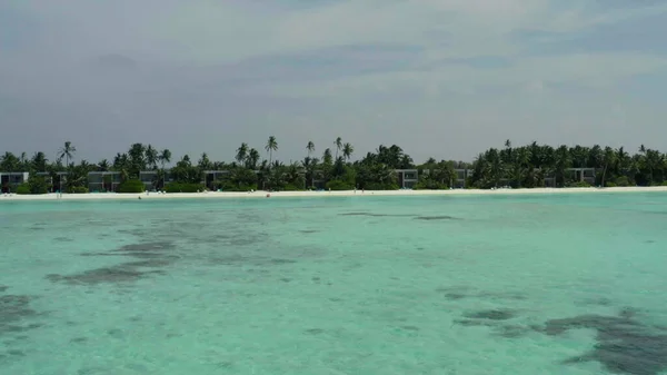 Egy Drónról Lőtték Tenger Felett Maldív Szigeteken Gyönyörű Tengeri Hullámok — Stock Fotó