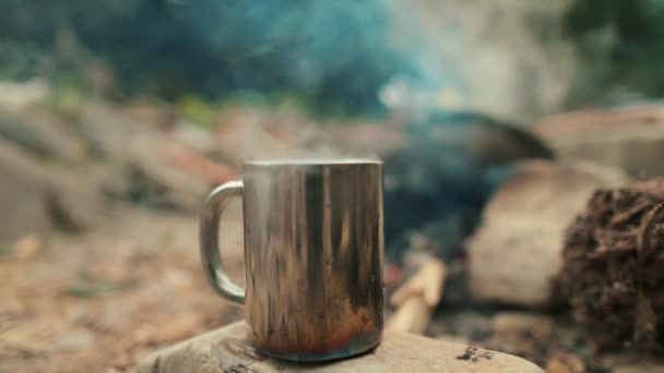 Metal Tourist Mug Stone Background Bonfire Mug Hot Drink Close — Stock Video