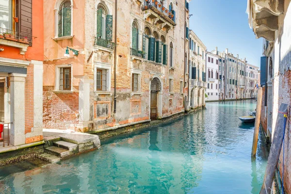 Canal Con Edificios Históricos Venecia Italia Europa — Foto de Stock