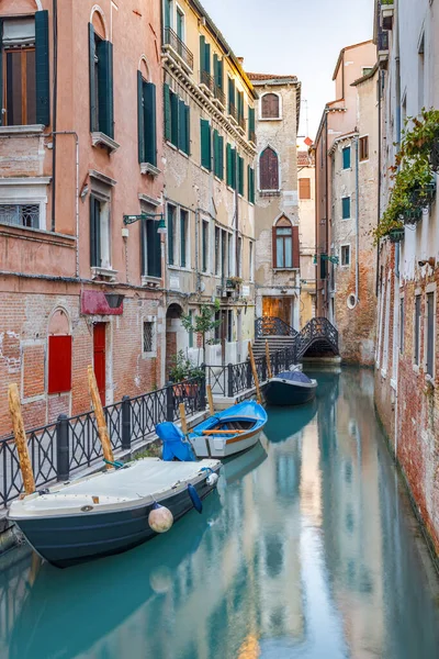 Canal Boats Venice Italy Europe — Stock Photo, Image