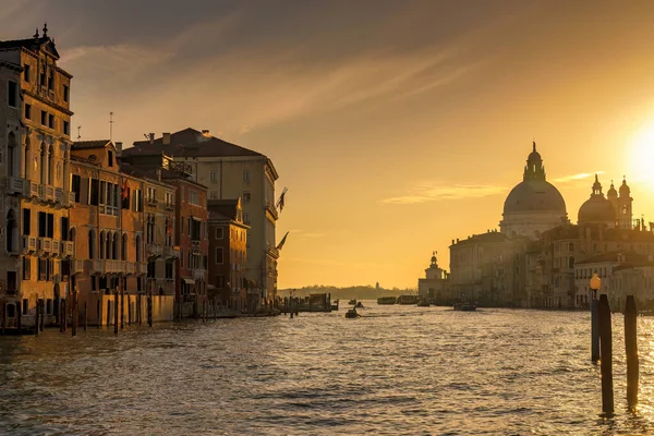 Gran Canal Venecia Con Basílica Santa Maria Della Salute Salida — Foto de Stock