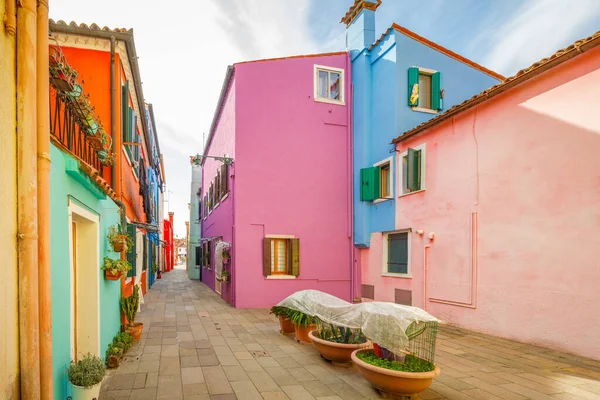 Calle Con Casas Coloridas Isla Burano Cerca Venecia Italia Europa — Foto de Stock
