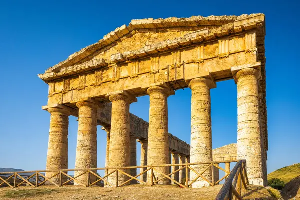 Doricka Świątynia Segesty Stanowisko Archeologiczne Sycylii Włochy Europa — Zdjęcie stockowe