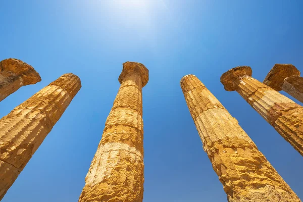 Szczegółowy Widok Kolumn Dorica Świątynia Heraklesów Dolinie Świątyń Stanowisko Archeologiczne — Zdjęcie stockowe